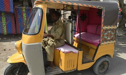 5 killed as rickshaw plunges into canal in KP’s Swabi: Rescue 1122 5 killed as rickshaw plunges into canal in KP’s Swabi: Rescue 1122