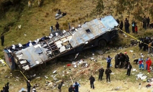 42 passengers injured as two buses overturn in Sheikhupura and Narowal