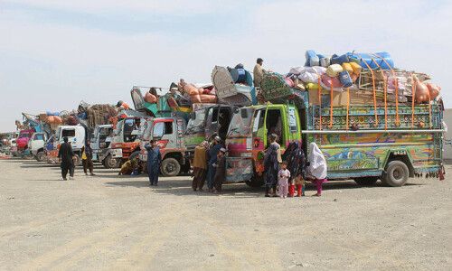 Pressure builds on Afghans fearing arrest in Pakistan Pressure builds on Afghans fearing arrest in Pakistan