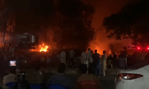 Huge factory fire erupts inside export processing zone in Karachi
