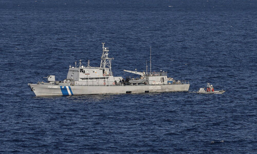 Greek coast guard finds two bodies, 39 other migrants on tiny island