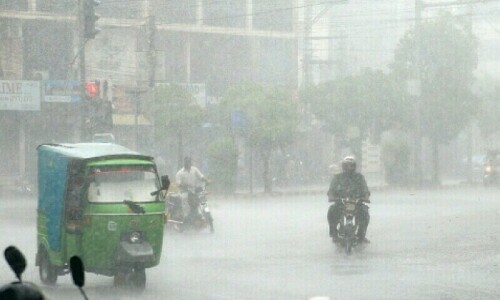 Hailstorm, thunderstorm, rain forecast for Friday, Saturday in various parts of country: NEOC Hailstorm, thunderstorm, rain forecast for Friday, Saturday in various parts of country: NEOC