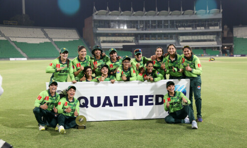 Pakistan women clinch World Cup spot after Fatima, Sidra heroics down Thailand by 87 runs Pakistan women clinch World Cup spot after Fatima, Sidra heroics down Thailand by 87 runs