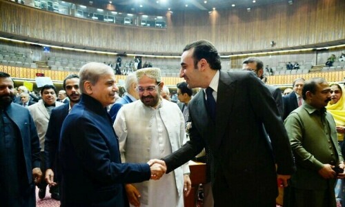 Talks to salvage PPP-&lsquo;N&rsquo; bond inch forward