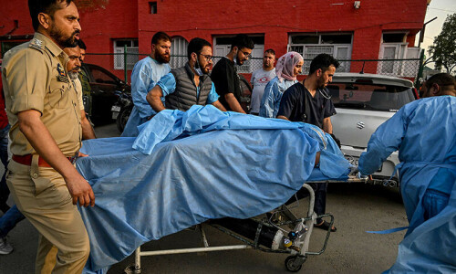 At least 24 killed in occupied Kashmir gunmen attack on tourists: police source