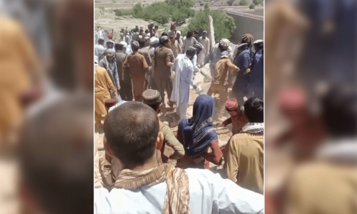 Blast at peace committee office kills 7 in KP’s South Waziristan: police Blast at peace committee office kills 7 in KP’s South Waziristan: police