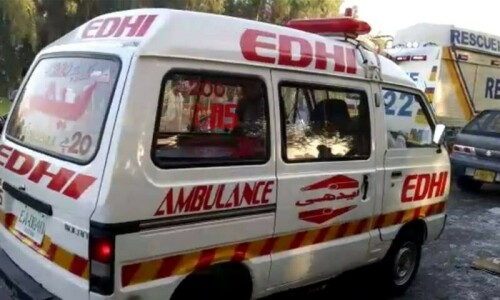 Pakistan Navy employee killed, another injured in Karachi accident involving 10-wheeler: police Pakistan Navy employee killed, another injured in Karachi accident involving 10-wheeler: police