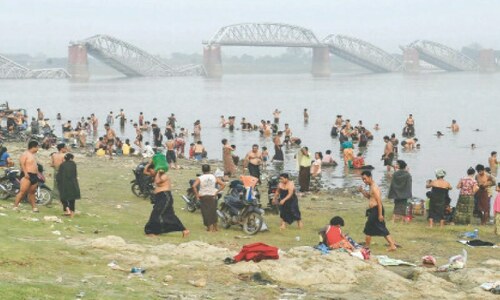 Myanmar junta declares quake ceasefire