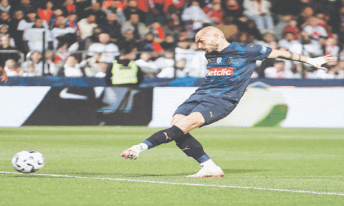 Reims end Cannes&rsquo; run to set up PSG final