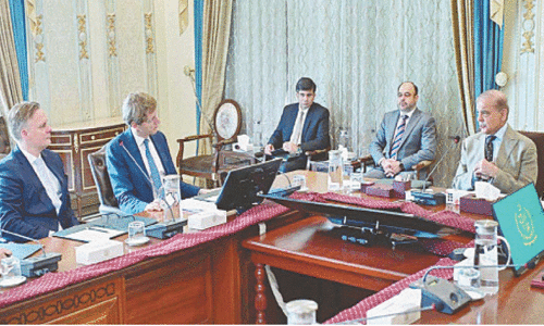 Premier hails $2bn investment by Maersk Premier hails $2bn investment by Maersk