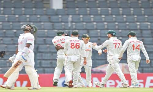 Zimbabwe on top after dismissing Bangladesh for 191 in first Test