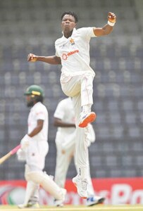 Muzarabani takes nine as Zimbabwe stun Bangladesh