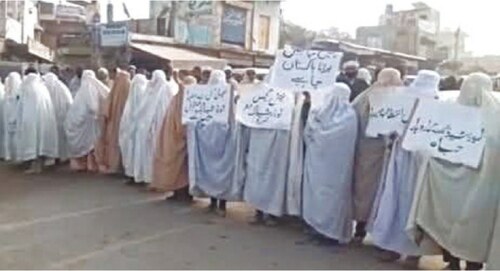 Tank residents protest &lsquo;20-hour&rsquo; power outages