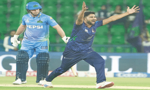 HBL PSL 2025: Khurram-inspired Quetta Gladiators blow away listless Multan Sultans