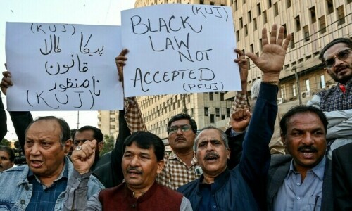PFUJ slams govt over ‘black laws’, attacks on press freedom PFUJ slams govt over ‘black laws’, attacks on press freedom