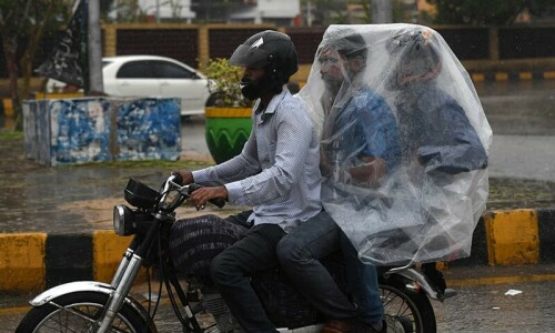 PMD says chances of rain in Karachi tomorrow PMD says chances of rain in Karachi tomorrow