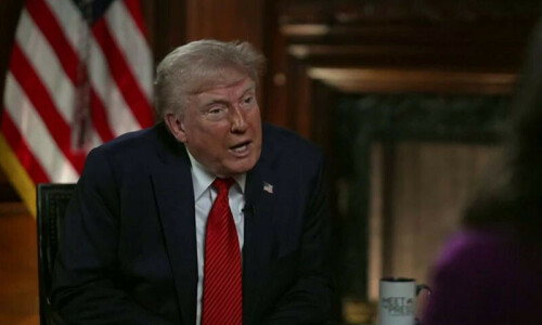 Trump says &lsquo;I don&rsquo;t know&rsquo; if must uphold US Constitution as president