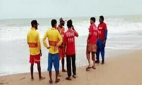 Man, son drown at Gadani beach