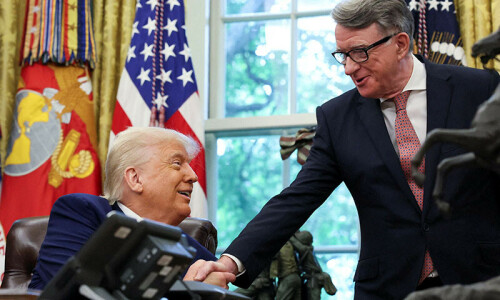 Trump heralds &lsquo;breakthrough&rsquo; tariff deal with UK