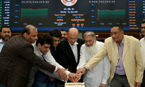 PSX jacks up record 9pc as ceasefire with India calms investors