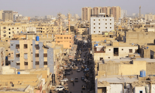 The urban squeeze: How unregulated housing densification is destroying Karachi’s neighbourhoods The urban squeeze: How unregulated housing densification is destroying Karachi’s neighbourhoods