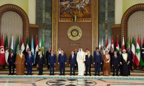 Arab League calls for pressure on Israel to  stop massacre in Gaza