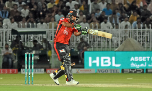 PSL 2025: Fakhar, Salman shine as Qalandars seal playoff spot at Zalmi&rsquo;s expense