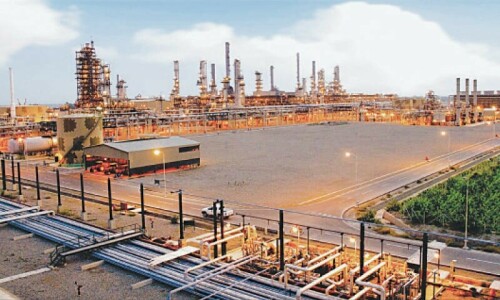Refineries agree to launch $6bn upgrade plan Refineries agree to launch $6bn upgrade plan