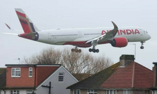 Pakistan, India extend airspace bans by another month Pakistan, India extend airspace bans by another month