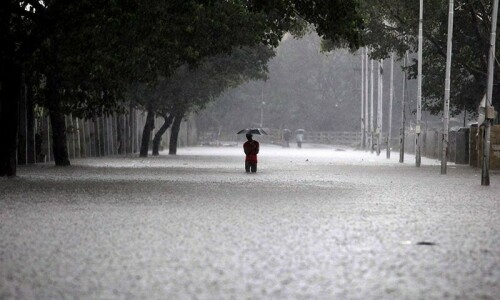 India&rsquo;s monsoon rains arrive 8 days early, earliest in 16 years