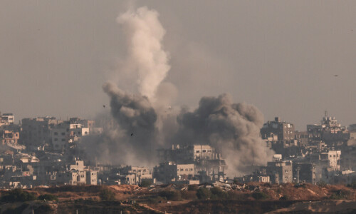 Spain hosts European, Arab nations to pressure Israel