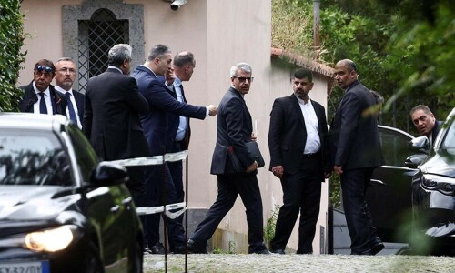Iran rejects temporary halt on uranium enrichment to secure US nuclear deal Iran rejects temporary halt on uranium enrichment to secure US nuclear deal
