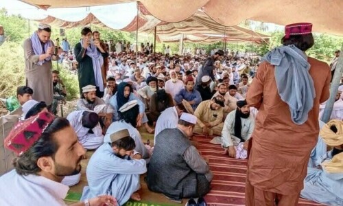 Mir Ali sit-in over alleged drone strike comes to an end as agreement reached Mir Ali sit-in over alleged drone strike comes to an end as agreement reached