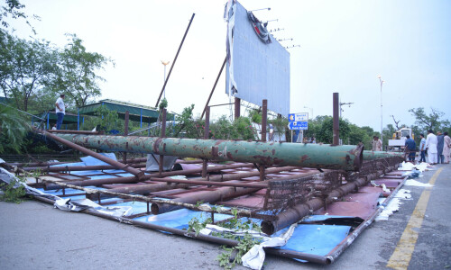 Islamabad admin orders removal of billboards amid rising windstorm threat
