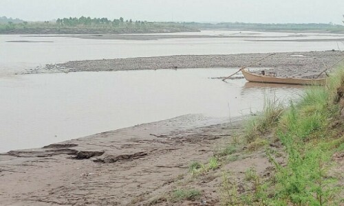 Chenab inflows from India reduce by 91,000 cusecs in last two days: Wapda Chenab inflows from India reduce by 91,000 cusecs in last two days: Wapda