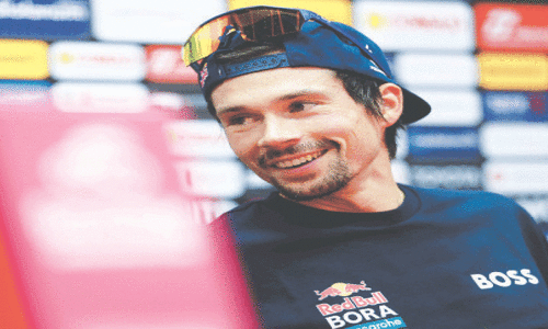Roglic leads deep field of contenders at tricky Giro d’Italia Roglic leads deep field of contenders at tricky Giro d’Italia