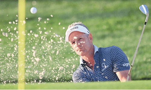 Donald shares early lead at Quail Hollow Donald shares early lead at Quail Hollow