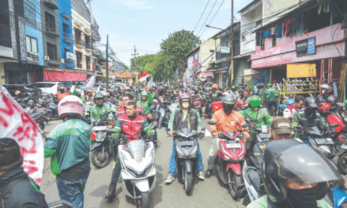 Ride-hailing drivers hold protests in Indonesia Ride-hailing drivers hold protests in Indonesia