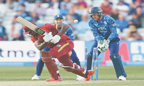 Brook hails &lsquo;exceptional&rsquo; Bethell as England rout West Indies
