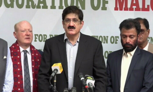 CM Murad notes faint tremors &lsquo;good thing&rsquo; as seismic activity continues in Karachi