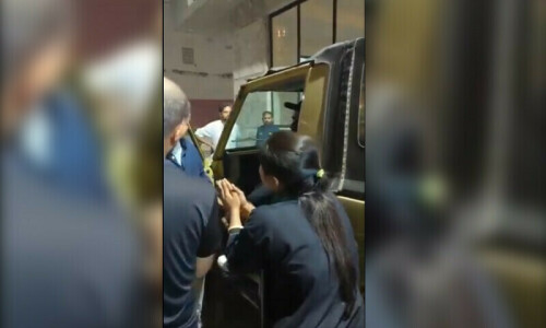 Karachi victim in DHA assault case ‘forgives’ suspect but court rejects bail plea Karachi victim in DHA assault case ‘forgives’ suspect but court rejects bail plea