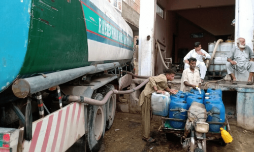 Karachi&rsquo;s water crisis worsens as consumption to increase during Eid holidays