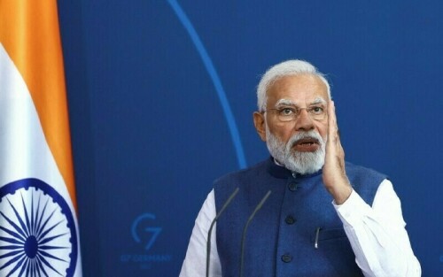 Canadian PM faces flak for inviting Modi Canadian PM faces flak for inviting Modi