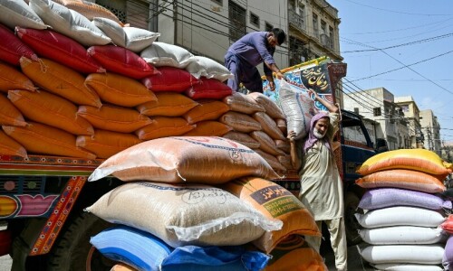 Business leaders slam Centre, Sindh for ignoring Karachi Business leaders slam Centre, Sindh for ignoring Karachi