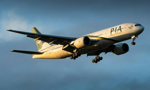PIA resumes Lahore-Paris flight after five years PIA resumes Lahore-Paris flight after five years
