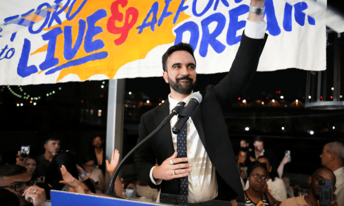 Bernie Sanders praises NYC mayoral candidate Mamdani&rsquo;s stand on Palestine