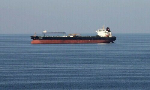 Hormuz stays flashpoint amid reopening move Hormuz stays flashpoint amid reopening move