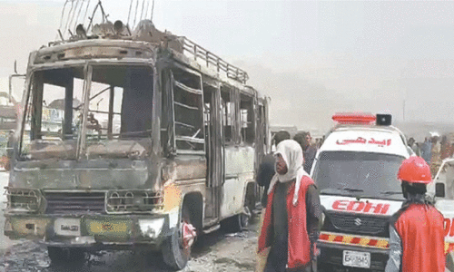 Six burn to death in bus accident