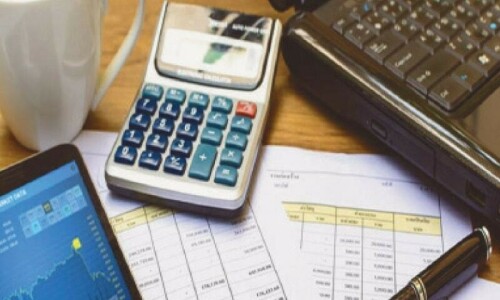 Businessmen rally against &lsquo;anti-industry&rsquo; tax laws