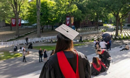 Over 270 students receive counselling on pursuing studies in US
